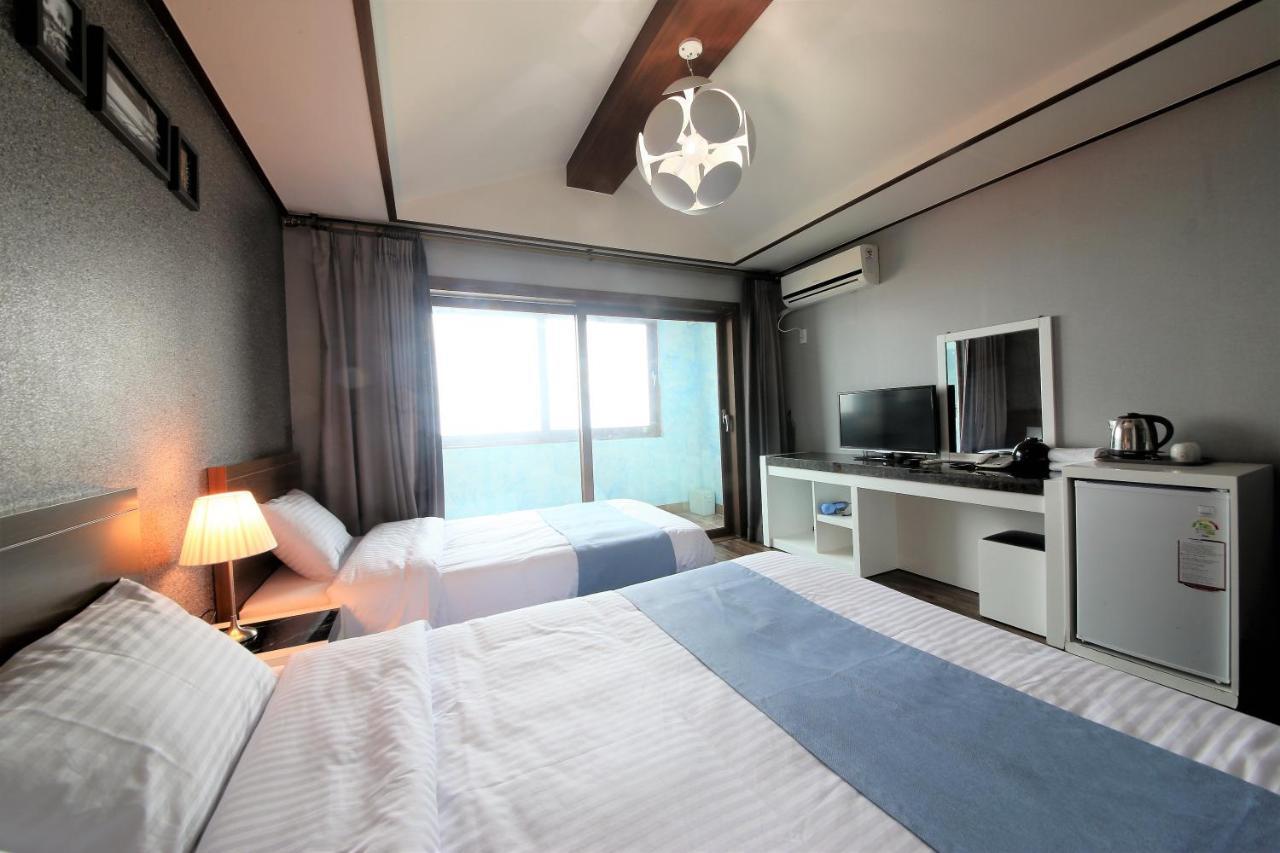 Woorim Hotel Jeju Exterior photo