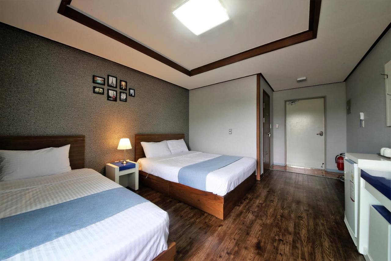 Woorim Hotel Jeju Exterior photo